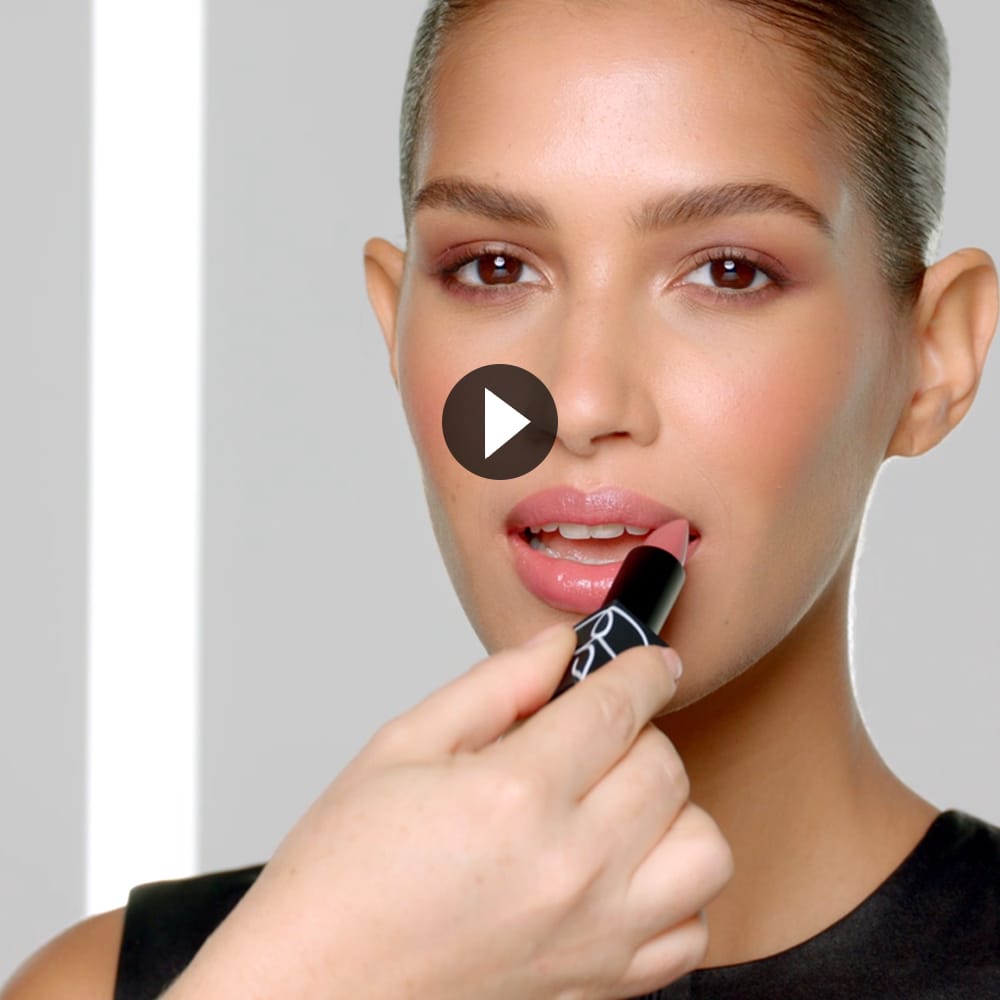 THE HOW-TO: LIPSTICK